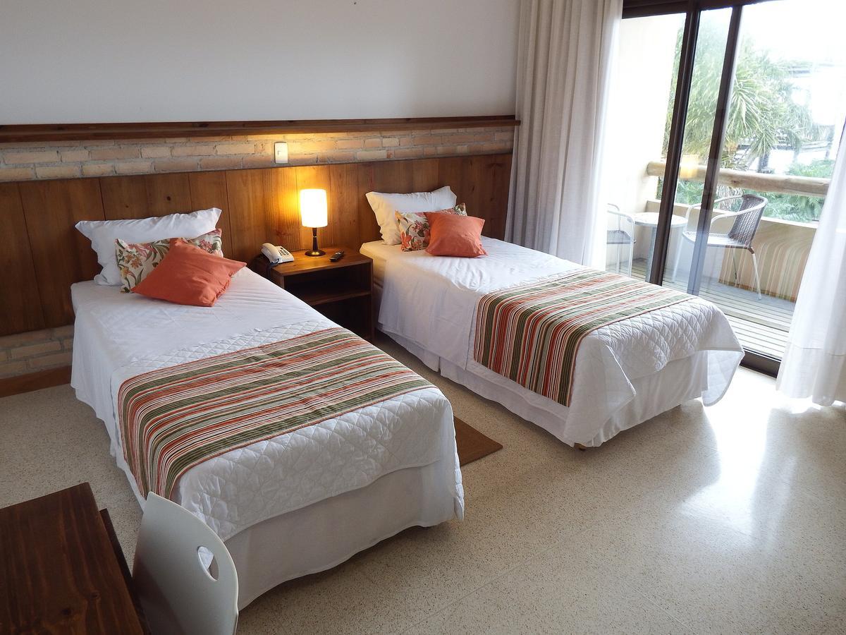 Partner Itapoa By Marina Hotel Pontal  Buitenkant foto